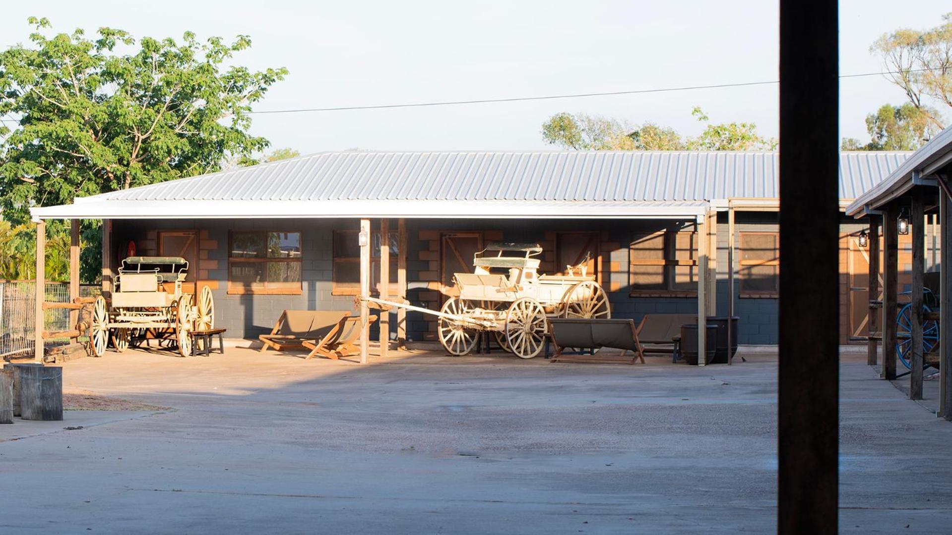 The Staging Post Motel Longreach Exterior foto